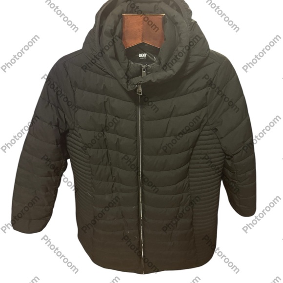 DKNY used once foldable dawn jacket size 2XL - Picture 2 of 15